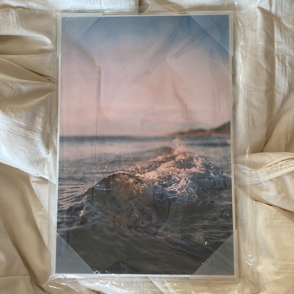 WAVE PHOTO WALL DECOR - Picture 1 of 3